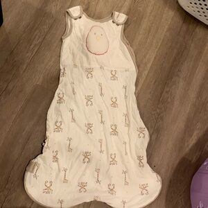 Nested bean swaddle size M